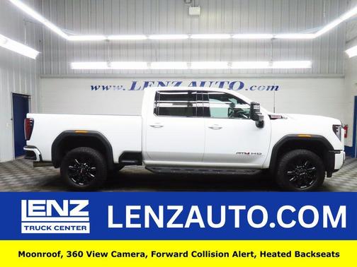 2025 GMC Sierra 2500 AT4