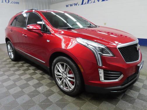 2022 Cadillac XT5 Sport