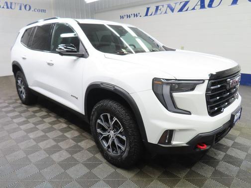 Summit White 2024 GMC Acadia AT4