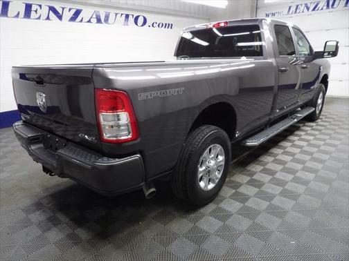 2023 RAM 3500 Big Horn Crew Cab 4x4 8' Box