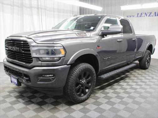 2020 RAM 2500 Laramie Crew Cab 4X4 8' Box