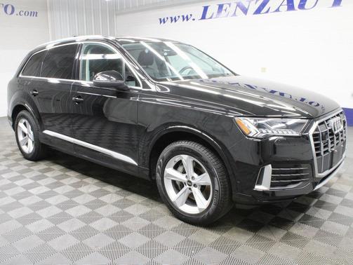 2024 Audi Q7 45 Premium Plus