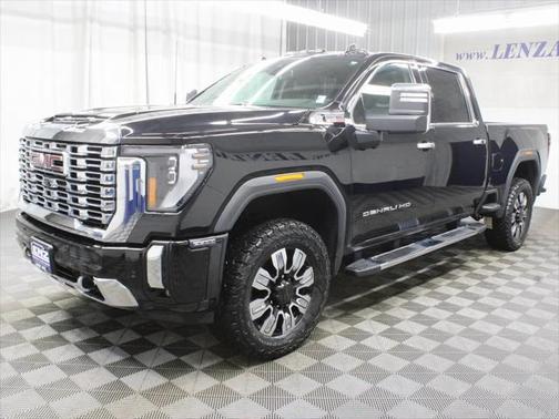 2024 GMC Sierra 2500 Denali