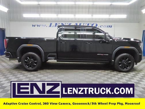 2024 GMC Sierra 2500 AT4