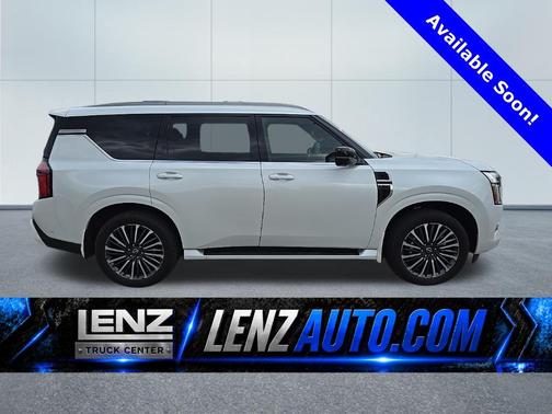 Everest White Pearl Tricoat 2025 Nissan Armada Platinum Reserve 4WD