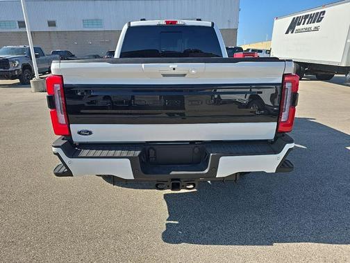 Star White Metallic Tri-Coat 2026 Ford F-250 Platinum