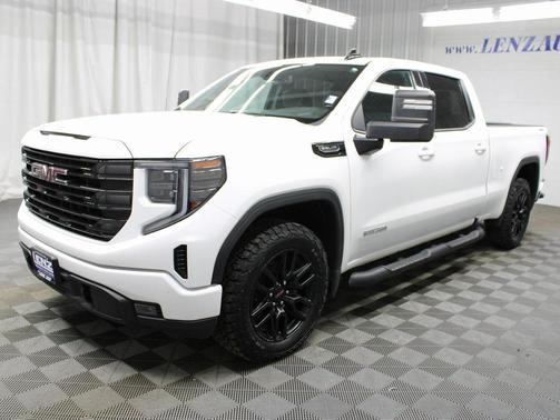 2022 GMC Sierra 1500 Elevation