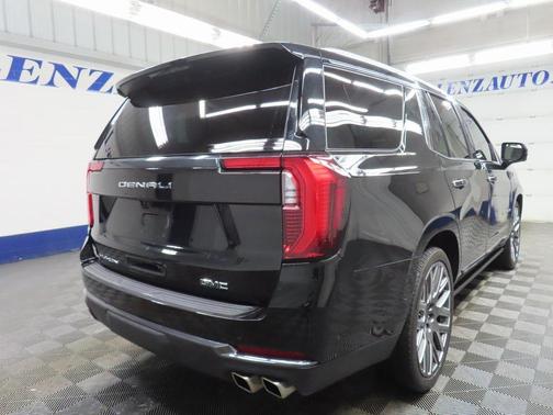 2025 GMC Yukon Denali Ultimate