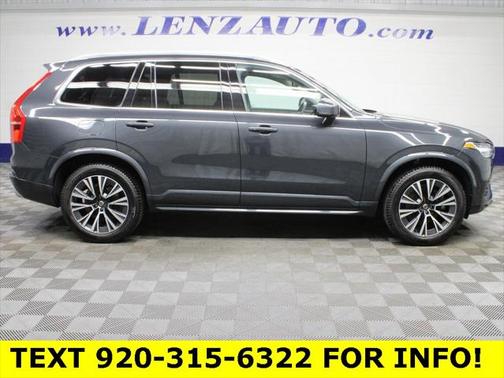 2021 Volvo XC90 T5 Momentum