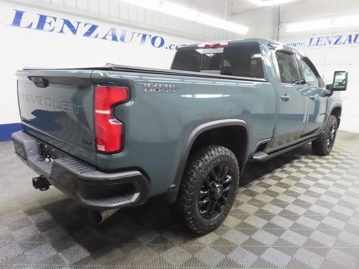 2025 Chevrolet Silverado 2500 LTZ