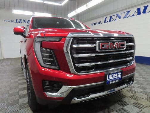 2025 GMC Yukon Elevation