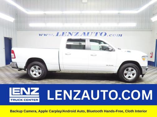 Bright White Clearcoat 2022 RAM 1500 Big Horn/Lone Star