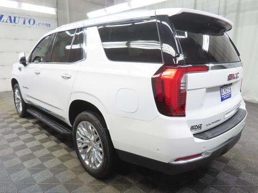 Summit White 2025 GMC Yukon Elevation 4WD