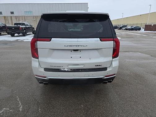 2025 GMC Yukon Denali
