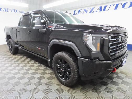 2025 GMC Sierra 2500 AT4