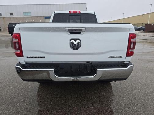 2022 RAM 2500 Laramie Crew Cab 4x4 6'4' Box