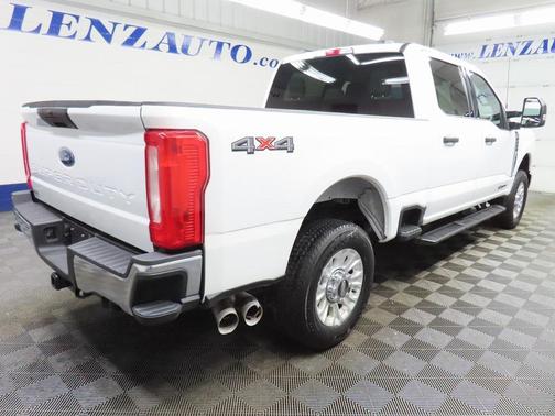 2024 Ford F-250 XLT
