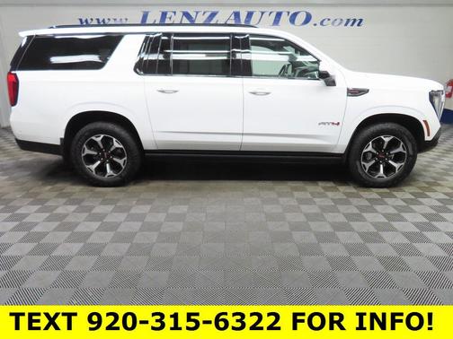 2025 GMC Yukon XL 4WD AT4