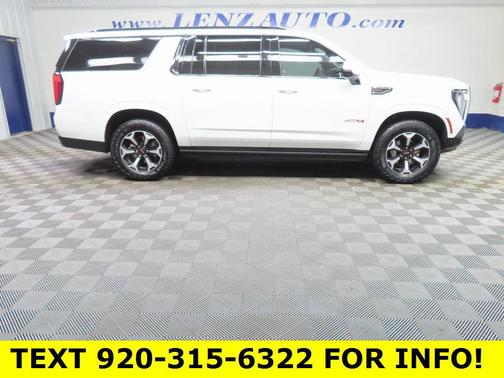 2025 GMC Yukon XL 4WD AT4