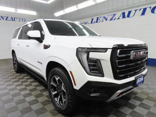 2025 GMC Yukon XL 4WD AT4