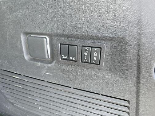 2024 GMC Yukon XL Denali Ultimate