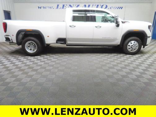 White Frost Tricoat 2024 GMC Sierra 3500 Denali
