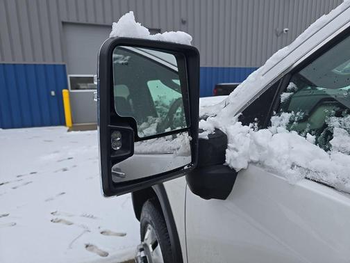 White Frost Tricoat 2024 GMC Sierra 3500 Denali