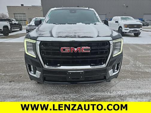 2023 GMC Yukon SLE
