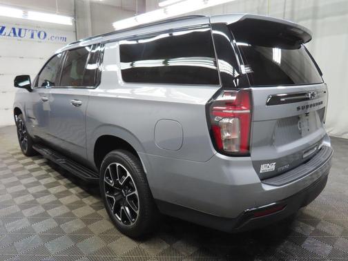 2024 Chevrolet Suburban RST