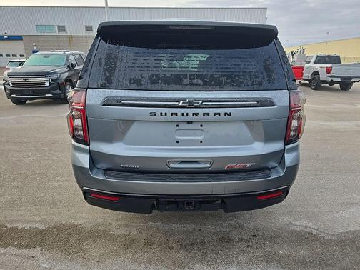 2024 Chevrolet Suburban RST