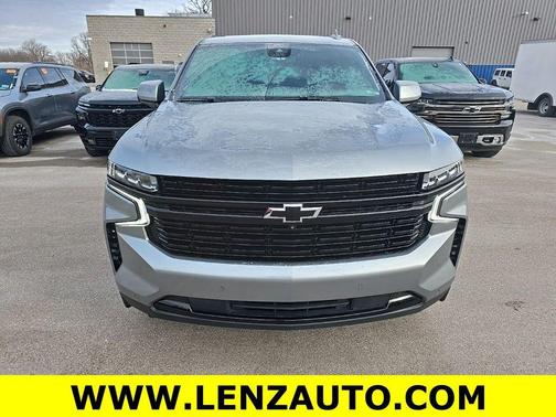 2024 Chevrolet Suburban RST