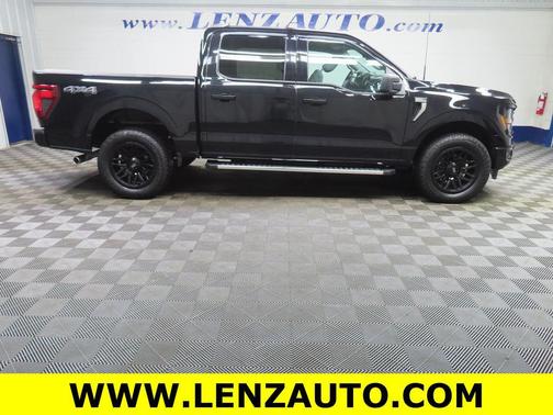 Agate Black Metallic 2025 Ford F-150 XLT