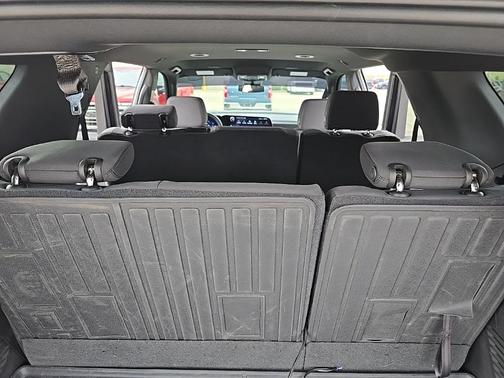 2025 Chevrolet Tahoe LS