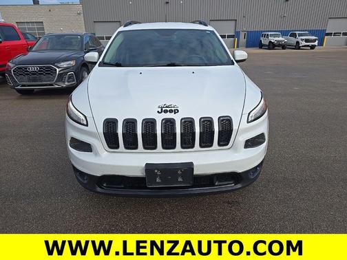 Bright White Clearcoat 2018 Jeep Cherokee Limited