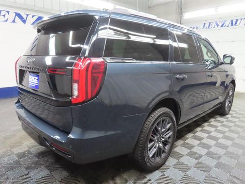 Stone Blue Metallic 2025 Ford Expedition Platinum