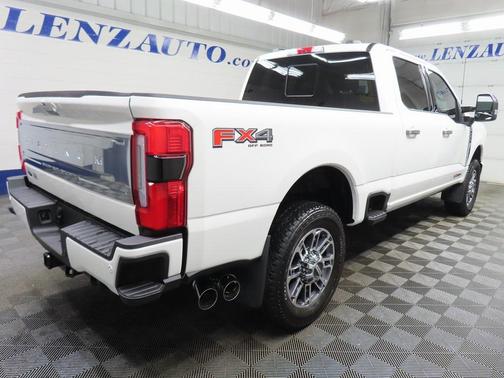 2025 Ford F-250 Platinum