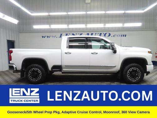Iridescent Pearl Tricoat 2024 Chevrolet Silverado 3500 High Country