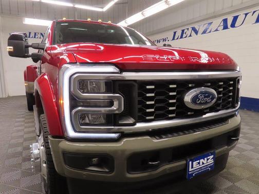 Ruby Red Met Tinted CC 2026 Ford F-450 King Ranch