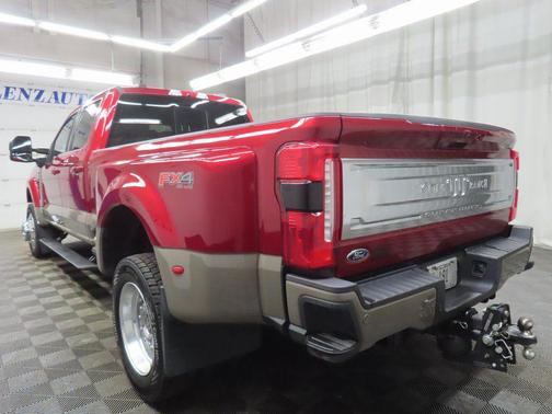 Ruby Red Met Tinted CC 2026 Ford F-450 King Ranch