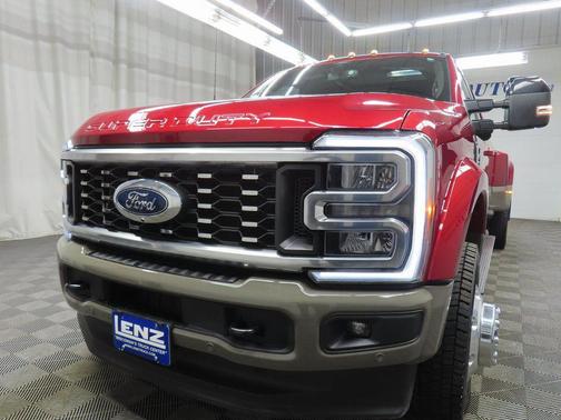 Ruby Red Met Tinted CC 2026 Ford F-450 King Ranch