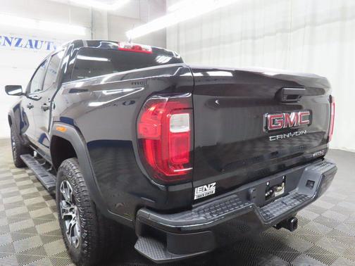 2024 GMC Canyon AT4