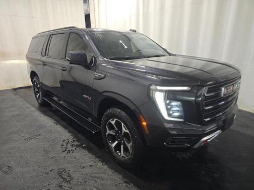 2025 GMC Yukon XL AT4