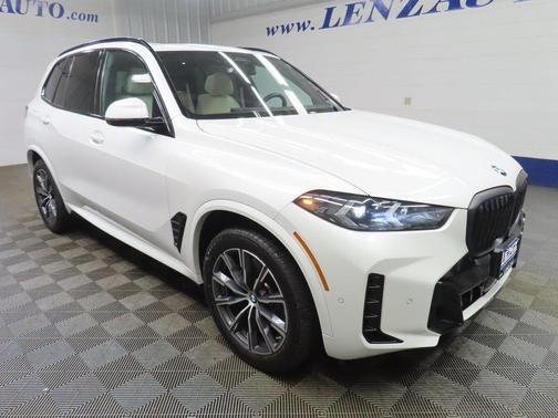 Mineral White Metallic 2025 BMW X5 xDrive40i
