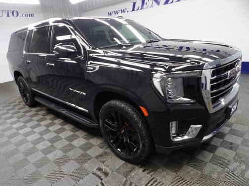 2021 GMC Yukon XL SLT