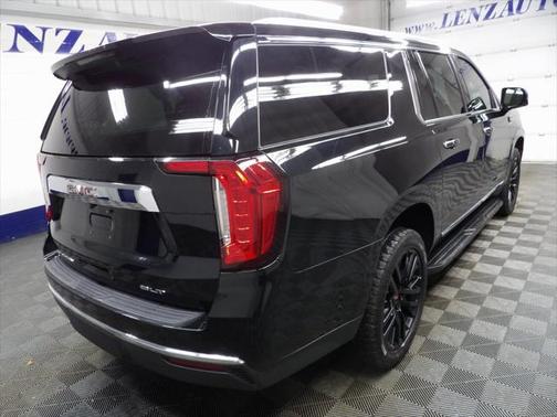 2021 GMC Yukon XL SLT