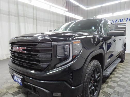 2022 GMC Sierra 1500 Elevation