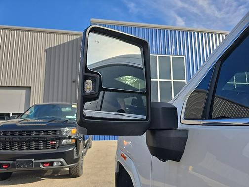 2024 GMC Sierra 2500 SLT
