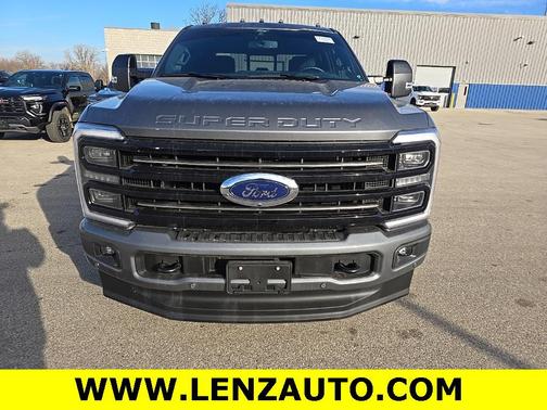 2025 Ford F-250 Platinum