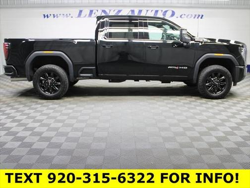 2025 GMC Sierra 2500 AT4