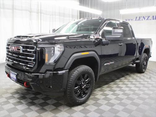 2025 GMC Sierra 2500 AT4